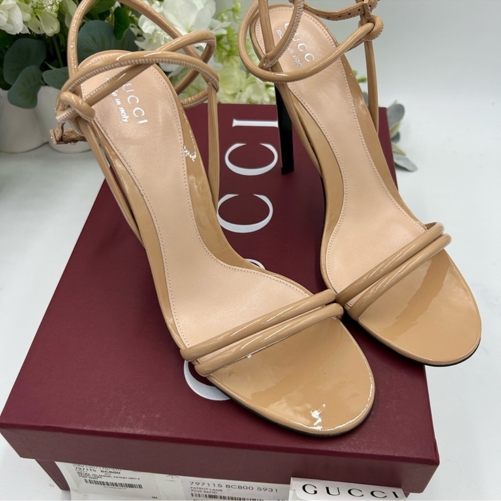Women’s Gucci, patent leather nude strap sandals size 40 made in Italy - Picture 4 of 14